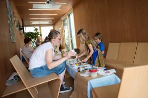 Tri čebelam najbolj prijazne občine leta 2015 so se predstavile v Zeleni prestolnici Evrope