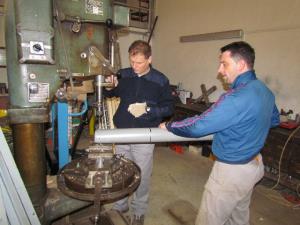 Izvedba pilotnega projekta za znižanje koncentracije radona na Tomšičevi 19 je v polnem teku