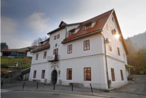 1 - Vhod v Antonijev rov