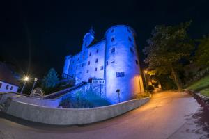 RAJ_2015_Fotografija_Robert_Zabukovec_Idrijski_grad_2017