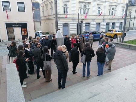 Foto Mednarodna sola 1