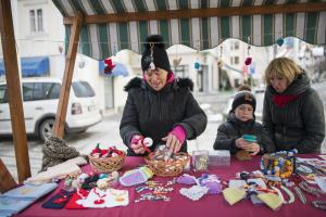 ZAB_1897Fotografija_Robert_Zabukovec_podelitev_priznanja_Barbarin_sejem